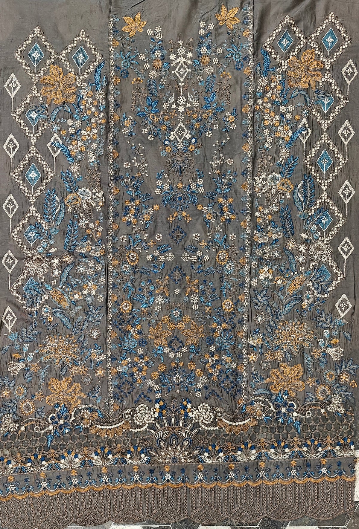 A.SOFIA LAWN LUXURY EMBROIDERY COLLECTION